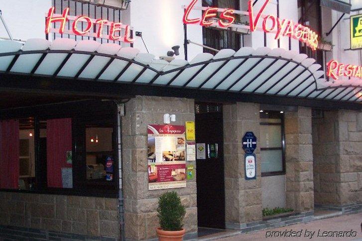 Brit Hotel Les Voyageurs Loudeac Exterior photo